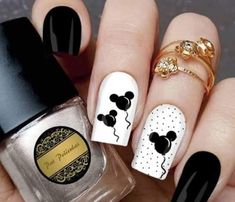 Disney Sweethearts Night Nails, Disney Nail Inspiration, Disney Nails Black And White, Disney Inspired Nails Gel, Nails Inspiration Disney, Disney Nails Black, Disney 100 Years Nails, Black And White Disney Nails, Mickey Balloon Nails