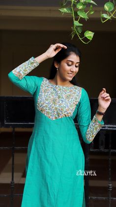 Yoke Designs For Kurtis, Mom And Daughter Dresses, Office Wear Kurtis, Elegant Kurti, Block Print Dresses