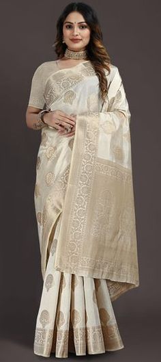 White and Off White color Saree in Raw Silk, Silk fabric with Weaving work Beige Silk Saree, Half Sleeve Blouse Designs, Broad Border Saree, Party Wear Traditional, Brocade Saree, Comfortable Blouses, Festival Attire, Raw Silk Saree, Raw Silk Fabric