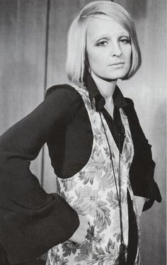 Biba founder Barbara Hulanicki, 1960s. Biba Fashion, Barbara Hulanicki, Marianne Faithfull, Sixties Fashion