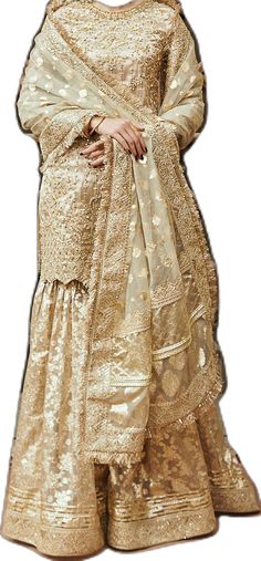 Latest Golden Pakistani Wedding Dress in Kameez Gharara Style Kamkhaab Gharara, Golden Sharara Pakistani, Garara Dress Pakistani Bridal Golden, White And Gold Gharara Pakistani, Golden Gharara Pakistani, Pakistani Gharara, Gharara Pakistani, Pakistani Wedding Dress, Gold Fabric