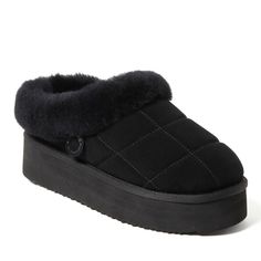 Trust us: they're as cozy as they look. With genuine shearling offering all over comfort and genuine suede providing proven indoor/outdoor durability, these clogs are a must for relaxing anytime, anywhere. Adorned with quilted details and a plush cuff, you're sure to stay cozy with these memory foam clogs. Outfit Wedding Guest, Clog Slippers, Platform Clogs, Closed Toe Shoes, Stay Cozy, Comfortable Dress, Fashion Help, Suede Heels, Womens Slippers