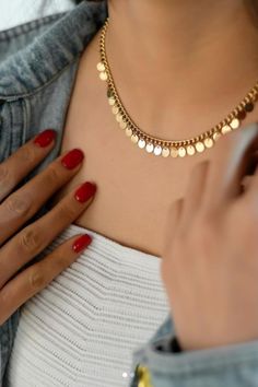 14k Real Gold Disc Chain Necklace, Disc Choker Necklace, Gold Coin Choker, Gold Coin Boho Choker, Gold Layered Chain Necklace for Women ☑ Material: 100% genuine 14k gold. ☑ Certification: Stamped with 14k (585k) gold hallmark and patent. ☑ Chain Length: 46 cm (18 inches). ☑ Weight: Approximately 5.45 grams of gold. ☑ Design: Ideal and elegant design for daily wear. ☑ Note: A production-related weight variance of +/- 5% may exist. Enhance your style with this exquisite 14k real gold disc chain ne Gold Coin Choker, Coin Choker, Gold Layered Necklace, Choker Necklace Gold, Choker Gold, Layered Chain Necklace, Layered Chain, Chocker Necklace, Boho Choker