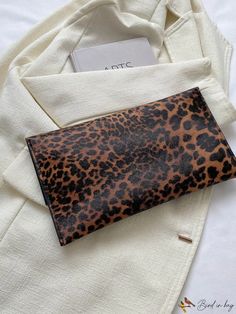 BirdinBag - Stylish Leopard Print Clutch: Versatile Evening Bag for Fashionable Women Chic Brown Satchel, Trendy Brown Evening Bag With Removable Pouch, Trendy Handheld Brown Pouch, Rectangular Brown Pouch For Shopping, Versatile Brown Rectangular Clutch, Brown Rectangular Shopping Pouch, Rectangular Brown Shopping Pouch, Trendy Brown Clutch With Large Capacity, Trendy Large Capacity Brown Clutch