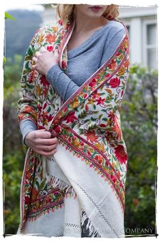 Jardin de Palais Notre Dame Shawl — Seasons by The Kashmir Company