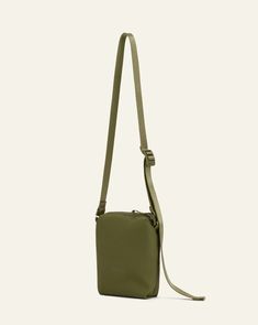 the small cross body bag in khaki green