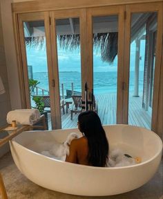 Boujee Lifestyle, Black Girls Luxury Lifestyle, Luxury Lifestyle Women, Vacation Goals, Girls Vacation, Rich Girl Lifestyle, Vacation Mood, Luxury Lifestyle Dreams, Luxury Aesthetic