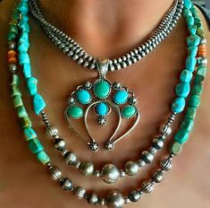 ⭐️💚💯Wow, this Naja is absolutely spectacular! Believe me, when you put this piece on, you won't want to take it off, ever, not even at bedtime. It is over the top GORGEOUS and will exceed your expectations! ⭐️💚💯We've got you covered if you want to wear a piece of jewelry that is absolutely breathtaking! Also, if you're undecided whether you would like to wear green or blue turquoise, add this Sterling Silver & Turquoise Naja Pendant  to your Southwestern lineup. You cannot go wrong.  ⭐️💚💯T Boho Turquoise Jewelry, Turquoise Jewelry Outfit, Taos Art, Silver Things, Vintage Turquoise Jewelry, Naja Pendant, Perfect Aesthetic, Boho Clothes, Beaded Necklace Diy