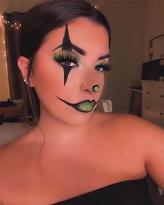 Halloween Makeup Ideas For Women, Water Activated Liner, Crazy Halloween Makeup, Fall Makeup Ideas, Diy Adult Halloween Costumes, Halloween Costumes Women Scary, Holloween Makeup, Beautiful Dawn, Scary Clown Makeup