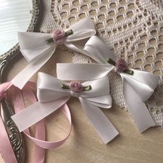 Coquette Hair Bow, Coquette Hair Accessories, Hair Bow Aesthetic, Bows Aesthetic, Cute Hair Bows, Ribbon Clip, Bow Aesthetic, Hair Bow Clips, Bows Ribbon