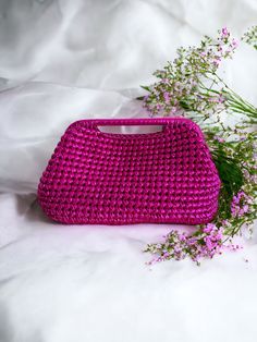 "Timeless and high quality handmade crochet knitted product  ✅A stylish women's accessory for daily use, special occasions, invitations, evenings! Wedding Party season  has begun and this bag will be the perfect choice 🤩 you will shine like a star All eyes will be on you this season with our trendy Metallic clutch lined with luxuriously matching Satin, metallic vegan leather and rich jewel tone colours, and you can be sure that these jewels will stand out in the crowd. Whether it's a night out, a Holiday Party or a gift, we can guarantee that our Jewelery collection will not disappoint. ⚫ Satin Lining * Hand opening detail. Check out our Jewelery Collection for all variants 100% Vegan Leather Send me a message if you want more information. good shopping 😍 SIZE SMALL:    9 \"x6.5 \" (23 c Elegant Spring Crochet Woven Bag, Chic Pink Woven Crochet Bag, Elegant Handwoven Crochet Bag For Spring, Summer Party Crochet Bag With Woven Details, Elegant Crochet Evening Bag For Spring, Elegant Crochet Bag For Spring Evenings, Elegant Evening Crochet Bag For Spring, Summer Evening Crochet Bag With Braided Handles, Handwoven Crochet Evening Bag For Summer