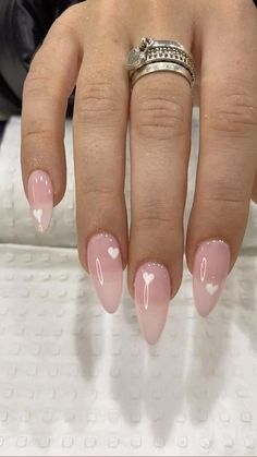 Pilates Princess Nails, Dainty Heart Nails, Almond Acrylic Nails Winter, Simple Heart Nails, Heart French Nails, Pink Nails With Design, White Heart Nails, Heart Nails Pink, Love Heart Nails