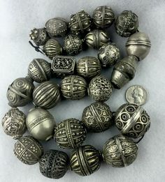 Intricate silver beads from many countries Antique Silver Rings, Deco Boheme, Ethnic Jewelry, Rare Antique, Metal Beads, Silver Charms, Silver Beads