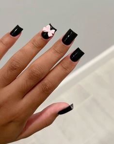 Short Black Nail Designs Acrylic, Emo Nail Ideas Short, Short Nails Ideas Winter, Stilleto Nails Designs, Hard Nails, Colored Acrylic Nails, Girly Acrylic Nails, French Acrylic Nails, Short Square Acrylic Nails