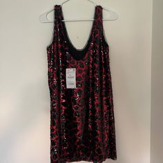 New With Tags Size Small Never Worn Black Festive Dress For Fall, Black Dress For Fall Festival, Casual Sequin Party Dress, Casual Holiday Party Dresses, Fitted Black Mini Dress For Holiday, Black Sleeveless Holiday Dress, Casual Red Dress For Festive Occasions, Black Festive Mini Dress For Party Season, Red Sequined Dress For Costume Party