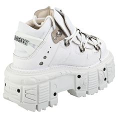 New Rock M-tank106-c1 Unisex White Platform Shoes | eBay White Low-top Boots For Streetwear, White Boots With Vibram Sole For Streetwear, White Round Toe Functional Boots, Functional White Round Toe Boots, White Functional Round Toe Boots, White Sneakers With Lug Sole For Outdoor, White Lug Sole Sneakers For Outdoor, White Outdoor Sneakers With Lug Sole, Cool Adidas Shoes