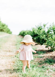 Berry Picking Outfit, Summer Bucket List Activity, Bucket List Activities, Blueberry Picking, Sibling Photography, Berry Picking, Toddler Summer, Summer Bucket List, Summer Berries