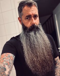 Beards And Hair, Cool Beards, Beards And Tattoos, Men With Tattoos