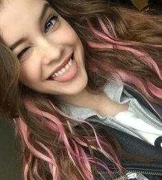 Palvin Barbara, Hair Color Streaks, Dylan Sprouse, Hair Streaks, Short Hair Color, Dye My Hair, Barbara Palvin, Hair Inspiration Color