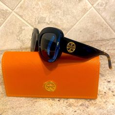 Tory Burch New Sunglasses, Case And Pouch Black With Tortoise Shell Ends Large Tory Burch Logo On Sides Stunning Hollywood Silhouette 51mm-20mm-140mm Elegant Tinted Sunglasses For Everyday Use, Elegant Tinted Lenses Sunglasses For Everyday Use, Luxury Black Sunglasses For Travel, Elegant Glass Sunglasses For Travel, Hollywood Silhouette, Orange Sunglasses, Tory Burch Sunglasses, Gold Aviator Sunglasses, New Sunglasses