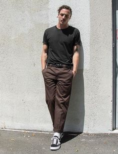 Mens Fashion Dickies, Dickies 873 Men Styles, Dickies Style Man, Men Dickies Fashion, Dickies 873 Outfit Men, Black Carpenter Pants Outfit Men, Grey Dickies Outfit Men, Men’s Dickies Outfit, Brown Dickies Outfit Men