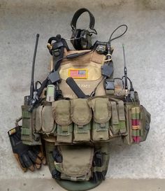 (t) Show your 2nd line gear : Soren / Paraclete CVC/RACK Military Vest