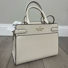 Did Not Want This Anymore Everyday White Satchel, Classic White Shoulder Bag With Top Handle, White Bags For Errands With Top Carry Handle, White Bags With Top Carry Handle For Errands, Classic White Satchel With Top Carry Handle, Modern White Shoulder Bag With Handles, Classic White Leather Satchel, Modern White Satchel With Adjustable Strap, Chic White Satchel With Top Carry Handle