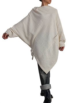 Hand Woven Cotton 100% Color : Off White or Blue Chest : One-size-fits-all Length : 92cm (long side) The measurement from the center of the back of the neck to end the sleeves : 83cm Without Lining (for your reference, the female model is 158cm tall.) Casual Cotton Poncho With Relaxed Fit, Spring Solid Color Long Sleeve Poncho, Spring Long-sleeved Cotton Poncho, Casual Poncho With Batwing Sleeves, Spring Cotton Poncho, Oversized Solid Color Casual Poncho, Spring Long Sleeve Cotton Poncho, Casual White Cotton Poncho, Casual Beige Spring Poncho