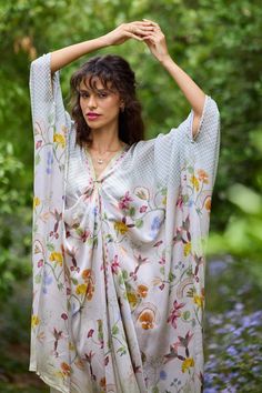 Pozruh Lagoon Silk Satin Kaftan | Indiaspopup.com – INDIASPOPUP.COM Elegant V-neck Kimono For Beach Cover-up, Silk V-neck Kimono For Daywear, Bohemian V-neck Kaftan For Brunch, Silk V-neck Dress For Vacation, Elegant Silk V-neck Tunic, Elegant V-neck Kaftan For Vacation, Chic Silk Kaftan For Beach Cover-up, V-neck Viscose Kaftan For The Beach, Spring V-neck Kaftan For Beachwear