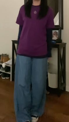 Comfy Outfits Baggy, Outfit Ideas Purple Pants, Short And Long Sleeves Outfits, Baggy Purple Outfit, How To Layer Long Sleeve Shirts, Baggy Shirt With Long Sleeve Under, Modest Baggy Jeans Outfit, Outfit With Purple Shirt, Fits With Light Blue Jeans