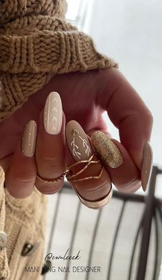 #nail design #nail inspo #elegant nails #nails #prom nails #trendy nails #minimalist nails #cool nail inspo #french tips #nude nail designs #ongle tendance ete 2024 #summer nails #coffin nails designs #coffin nails #grad nails #summer toe nails #spring nails #nail ideas #nails acrylic #nail designs #beachy nails #nagels #nägel inspiration #bored panda coin #bored panda #summer acrylic nails #simple summer nails #holiday nails #4th of July nails #beach nails #summer nails 2024 Class Nail Design, Neutral Festive Nails, Holiday Nails Christmas, December Nails, Christmas Gel Nails, Her Nails, Nails 2023, Festival Nails, Neutral Nails