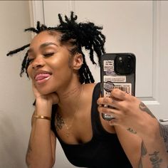 Cute Selfie Poses, Short Dreads, Short Locs, Cute Dreads, Hair Laid