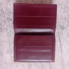 Leather wallet from the 1980s Very good state 15cm x 10cm Sending by tracked letter or global relay depending on destination Clip Wallet, Card Holder Wallet, Money Clip Wallet, Money Clip, Card Wallet, Purse Wallet, Leather Wallet, Garnet, Card Holder