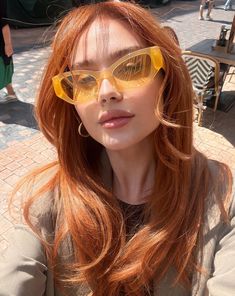 #redhead #redheads #redheadmodels #redheadmodel #ruiva #ruivas #inspiration #lifestyle #model #fashionmodel Red Hair Color Shades, Ginger Woman, Colored Hair Tips, Ginger Women, Hair Inspiration Short, Lifestyle Model, Feed Insta