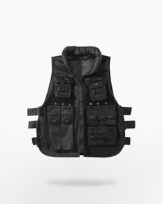 Techwear Vest, Womens Techwear, Mens Techwear, Techwear Outfits, Show Off, Street Wear