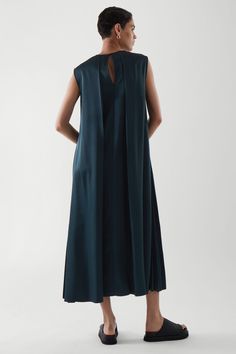 ПЛАТЬЕ МАКСИ БЕЗ РУКАВОВ Cos Dress, Turquoise Dress, Dark Turquoise, Oversized Dress, Sleeveless Maxi Dress, Printed Maxi Dress, Fashion Details, Knit Dress, Dresses Online