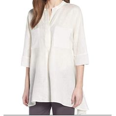 Anne Klein Womens V Split-Neck Linen Hi-Lo Tunic Shirt Top Marked M, But See Measurements In Photos. This Will Also Fit A Large No Shoulder Seams See The Measurements From Underarm To Shoulder Area For A Better Idea. Ivory Msrp $99 New With Tag Winter White Linen And A Hi-Low Tunic Top You Can Wear All Year Pair It With Leggings And A Scarf Or Shawl V Split Neck Three-Quarter Sleeves 100% Linen 100% Polyester Contrast; Front Pockets Sleeve Cuffs And Back Yoke Dry Clean Or Hand Wash, Line Dry Versatile White Blouse For Fall, Versatile White Fall Blouse, Oversized White Blouse For Layering, Casual V-neck Tunic For Layering, Chic White Layering Shirt, Fall Casual Tunic Shirt, Casual Fall Tunic Shirt, Chic White Shirt For Layering, White Linen Blouse With Shirttail Hem