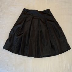 Never Worn Side Zipper Closure Size Medium Fully Lined Black A-line Pleated Skirt For Party, Black A-line Pleated Evening Skirt, Black A-line Pleated Party Skirt, Chic Black A-line Pleated Skirt, Black A-line Mini Skirt For Night Out, Black Full Mini Skirt For Formal Occasions, Black Formal Full Mini Skirt, Formal Black Full Mini Skirt, Black Pleated Skirt For Spring Formal Occasions