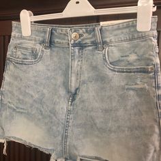 American Eagle Denim Mini Skirt Hi-Rise Mini Skirt Frayed Hem Size 10, 30w Fast Shipping! Add Two Or More Items To A Bundle For A 10% Discount! Light Wash High Waist Stretch Denim Skirt, High Waist Light Wash Stretch Denim Skirt, High Waist Stretch Light Wash Denim Skirt, Fitted Blue Denim Short Skirt, Blue Fitted Short Denim Skirt, Fitted Short Blue Denim Skirt, High Rise Mini Skirt For Summer, Light Wash Short Denim Skirt For Spring, Spring Light Wash Short Denim Skirt