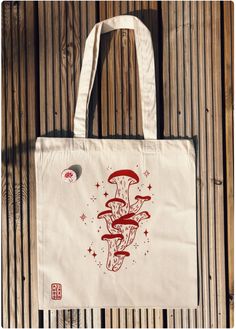 Aesthetic Tote Bag Design, Tote Bag Design Ideas, Bag Design Ideas, Handpainted Tote Bags, Canvas Bag Design, Aesthetic Tote Bag, Bags Ideas, Best Tote Bags, Girls Tote