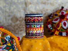 Vedic Mantras, Unique Bangle, Flower Decorations Diy, Silk Art, Bead Embroidery Jewelry, Embroidery Jewelry, Bangle Set, Bead Embroidery, Beaded Embroidery