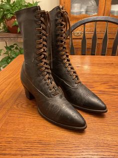 Antique Early 1900s Craddock Victorian Ladies Black Lace up Boots | eBay 1910s Fashion Women, Edwardian Boots, 1860s Shoes, Vintage Black Lace-up Heeled Boots, Victorian Black Boots With Round Toe, Vintage Lace-up Boots With Reinforced Heel, Victorian Boots Antique, Vintage Shoes Women, Granny Boots