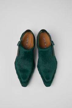 Green Formal Shoes, Cydwoq Shoes, Camper Shoes, Clog Boots, Old Shoes, Fall Winter Collection, Shoes Heels Wedges, Leather Clogs, Slipper Sandals