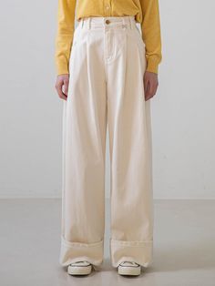 Folded pants in cotton twill. High waist, zip fly with button, and front and back pockets. Straight, wide legs. - High waist- Wide- Folded hem- Tailoring services Wide Leg Cotton Pants With Belt Loops, Baggy High-waisted Cotton Work Pants, Baggy Cotton High-waisted Work Pants, Cotton High-waisted Wide Leg Pants, High-waisted Cotton Wide Leg Pants, Cotton Wide-leg Pants With Belt Loops, Cotton Wide-leg Chinos With Belt Loops, Cotton Wide-leg Work Pants, Cotton Wide Leg Trousers With Belt Loops