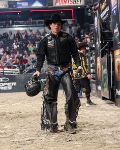 John Climber Bull Rider, Rodeo Outfits Men, Buckle Bunny Outfits, Western Outfit Men, Cowboy Costume Mens, Cowboy Outfits Men, Cowboy Outfit Men, Country Boy Outfits, Jb Mauney