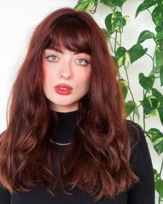 Dark Ginger Hair Color, Clara Aesthetic, Ginger Brown Hair, 2a Hair, Red Hair Makeup, Copper Hair Dark, Hair Stayl, Hair Color Mahogany