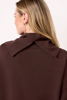 On-the-go ready, the Priya Longline Sweatshirt by Varley features a cowl neckline, bellowed sleeves, side zip detailing, and drop shoulders. Pair with leggings and your favorite sneakers for the perfect weekend look. | VARLEY Women's Priya Longline Sweatshirt, Size XS, Brown Modern Collared Tops For Fall, Modern Collar Tops For Fall, Modern Funnel Neck Top For Fall, Fall Workwear Tops With Draped Sleeves, Fall Workwear Cowl Neck Top, Bellows, Side Zip, Fashion Flats, Long A Line