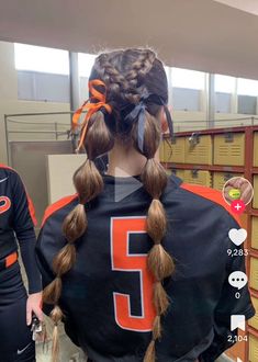 Bubble Braid Into Braid, Low Pony Volleyball Hairstyles, Unique Softball Hairstyles, V Ball Hairstyles, Crazy Volleyball Hairstyles, Softball Hair With Ribbon, Quick And Easy Softball Hairstyles, Race Day Braids, Soccer Goalie Hairstyles