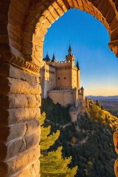 Must-see for 2026: The Alcázar of Segovia! This breathtaking fairy-tale castle is a trending destination. The golden hour light enhances its beauty and intricate details. Plan your visit now! Ethereal Beauty, High Definition, Fairy Tales, Castle