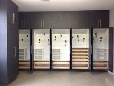 an empty room with several lockers in it